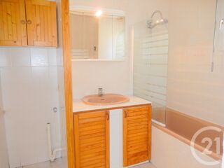  Appartement � vendre 2 pi�ces 55 m�