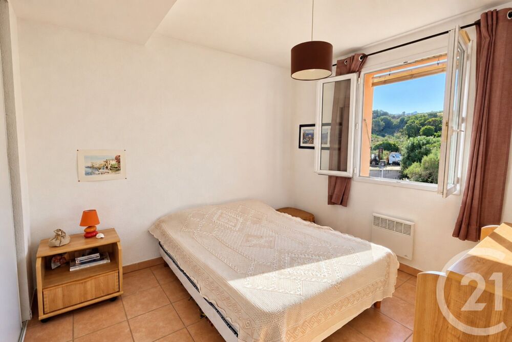 vente Appartement - 3 pièce(s) - 66 m² Saint-Florent (20217)