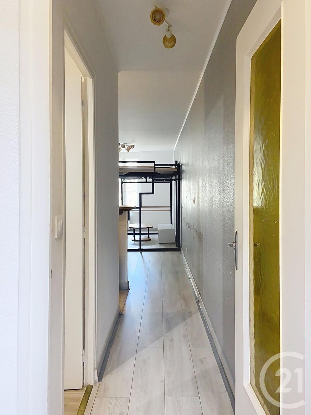 Studio meublé 32m2 - Centre-ville de Bar-Sur-Aube A ....