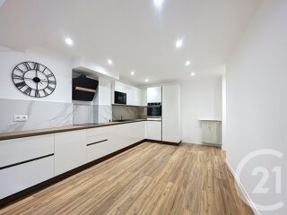  Appartement à vendre 4 pièces 99 m²