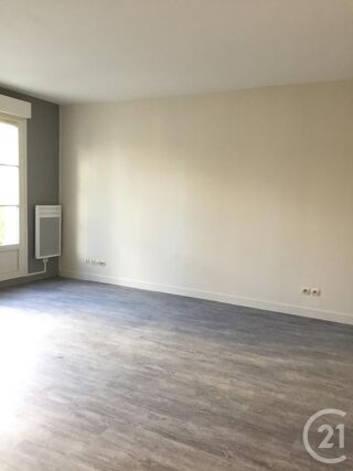 Appartement à louer 1 pièce 26 m²