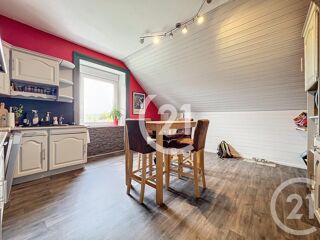  Appartement à vendre 6 pièces 136 m²