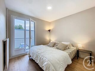  Appartement à louer 2 pièces 42 m²