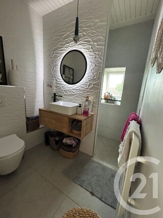  Appartement à louer 2 pièces 62 m²