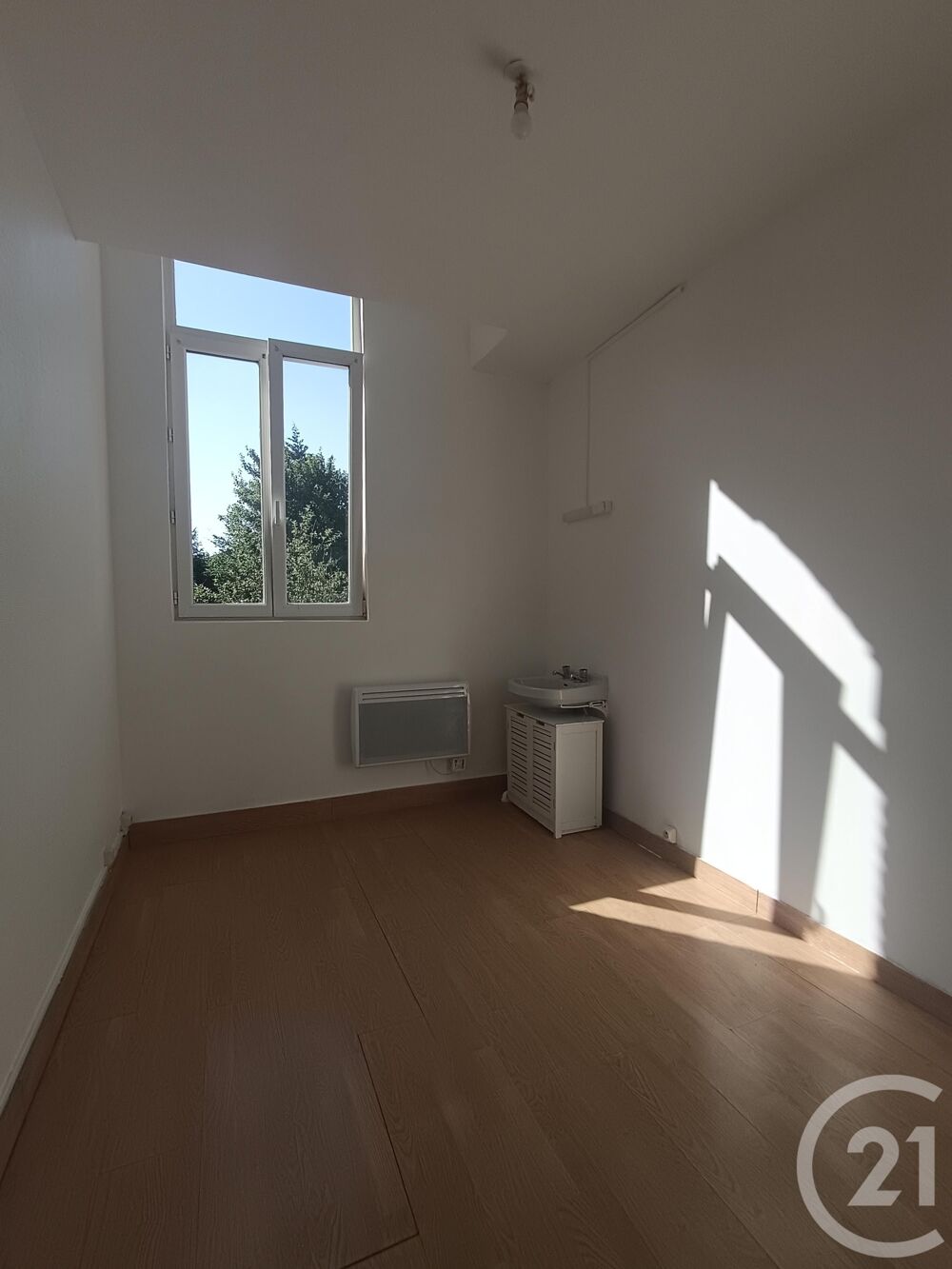 location Appartement - 4 pièce(s) - 63 m² Caffiers (62132)