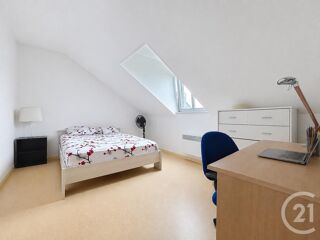  Appartement à louer 2 pièces 27 m²