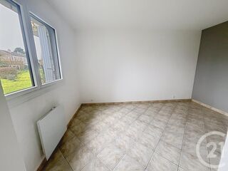  Appartement à louer 4 pièces 72 m²
