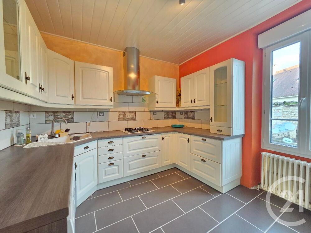 vente Maison - 6 pièce(s) - 190 m² Château-Landon (77570)