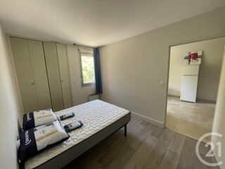  Appartement à louer 2 pièces 37 m²