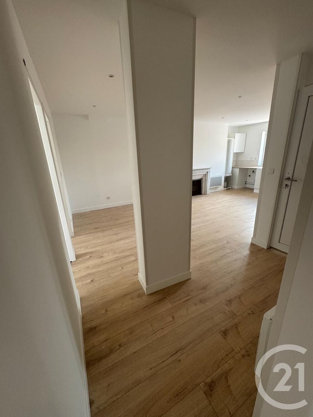 location Appartement - 4 pièce(s) - 61 m² Égreville (77620)