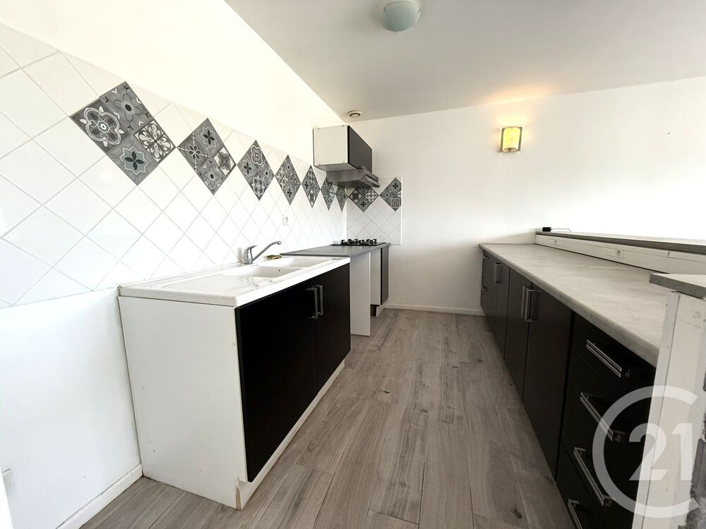location Appartement - 3 pièce(s) - 49 m² Fos-sur-Mer (13270)