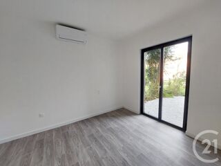  Appartement à louer 2 pièces 54 m²