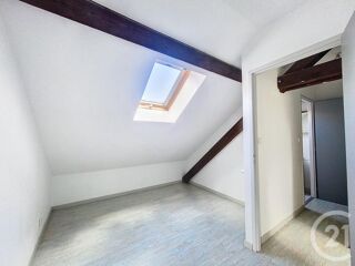  Appartement à louer 3 pièces 60 m²