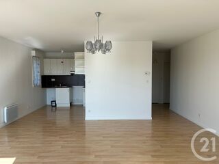  Appartement à louer 3 pièces 63 m²