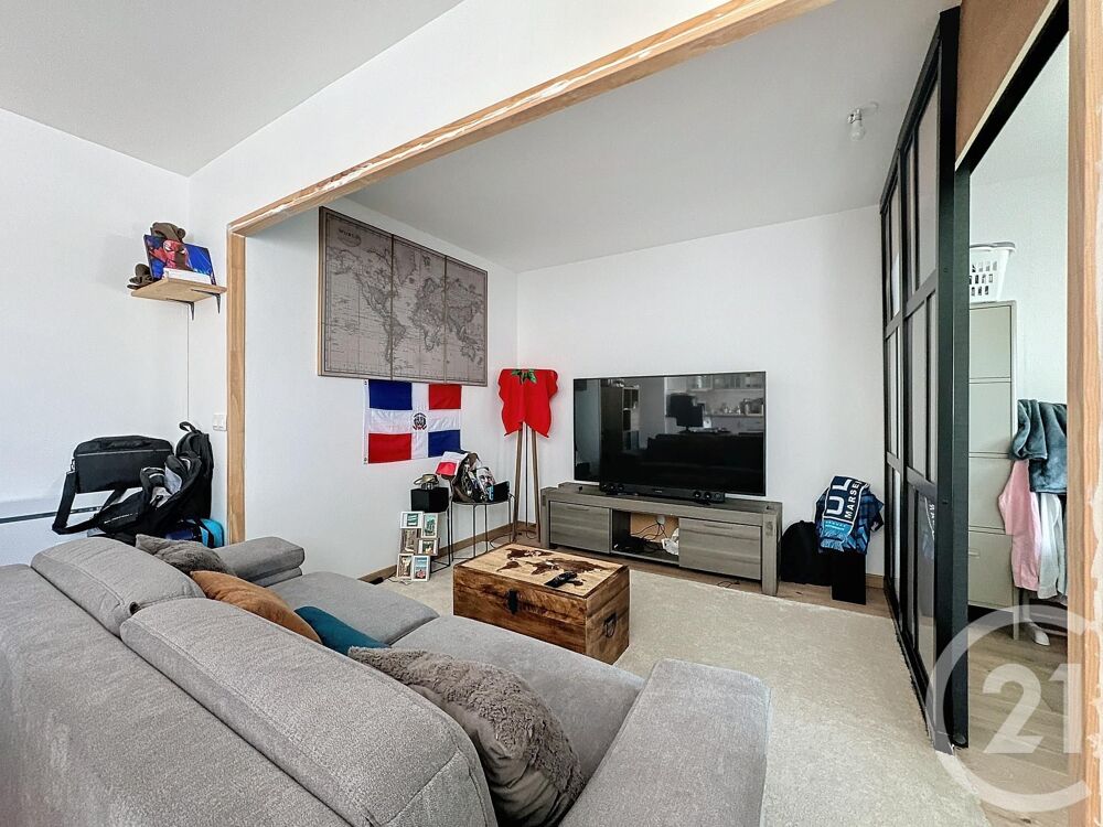 location Appartement - 2 pièce(s) - 47 m² Ecquevilly (78920)