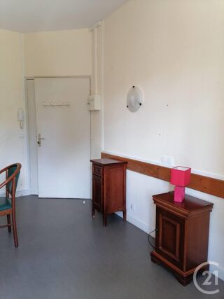  Appartement à louer 1 pièce 20 m²