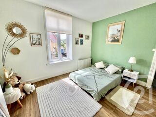  Maison � vendre 7 pi�ces 212 m�