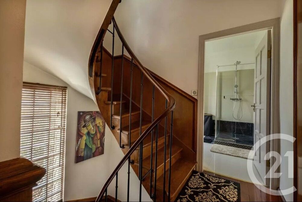 vente Maison - 10 pièce(s) - 252 m² Villemomble (93250)