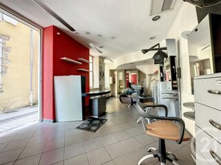 Immeuble à vendre 140 m²