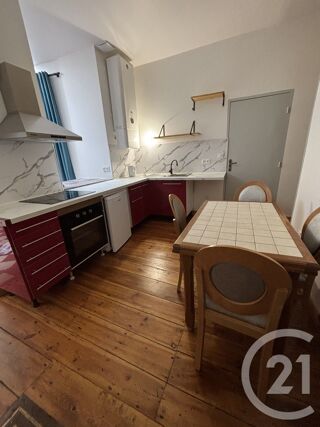  Appartement à louer 2 pièces 37 m²