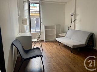  Appartement à louer 1 pièce 25 m²