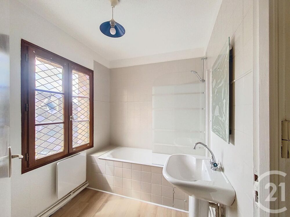 location Appartement - 1 pièce(s) - 32 m² Montbéliard (25200)