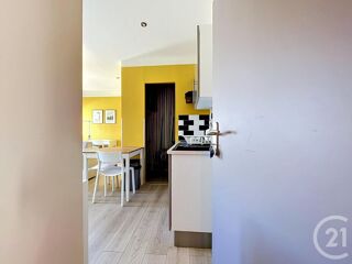  Appartement à louer 1 pièce 21 m²