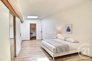  Appartement � vendre 4 pi�ces 143 m�