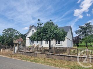 Maison 6 pièces 450 m² · à Crézancy-en-Sancerre · 450 m² · 140 000 €