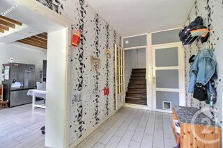  Maison � vendre 8 pi�ces 215 m�