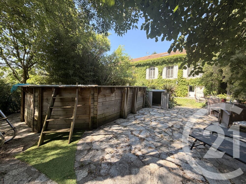 vente Maison - 10 pièce(s) - 342 m² Alès (30100)