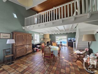  Maison � vendre 5 pi�ces 250 m�