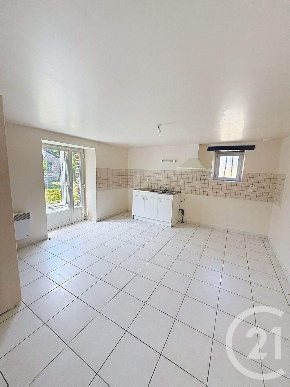 location Maison - 4 pièce(s) - 88 m² Sainte-Marie (35600)