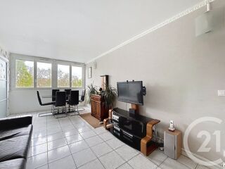 Appartement 4 pièces 68 m² · à Orly · 68 m² · 188 000 €