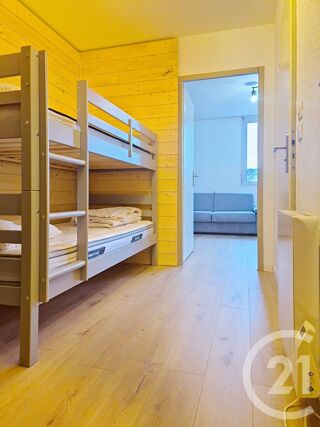 Appartement à louer 1 pièce 29 m²