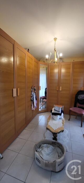  Maison � vendre 8 pi�ces 213 m�