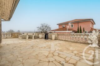  Maison � vendre 9 pi�ces 245 m�