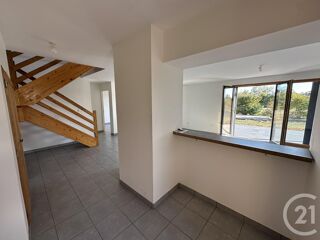  Maison à louer 5 pièces 108 m²