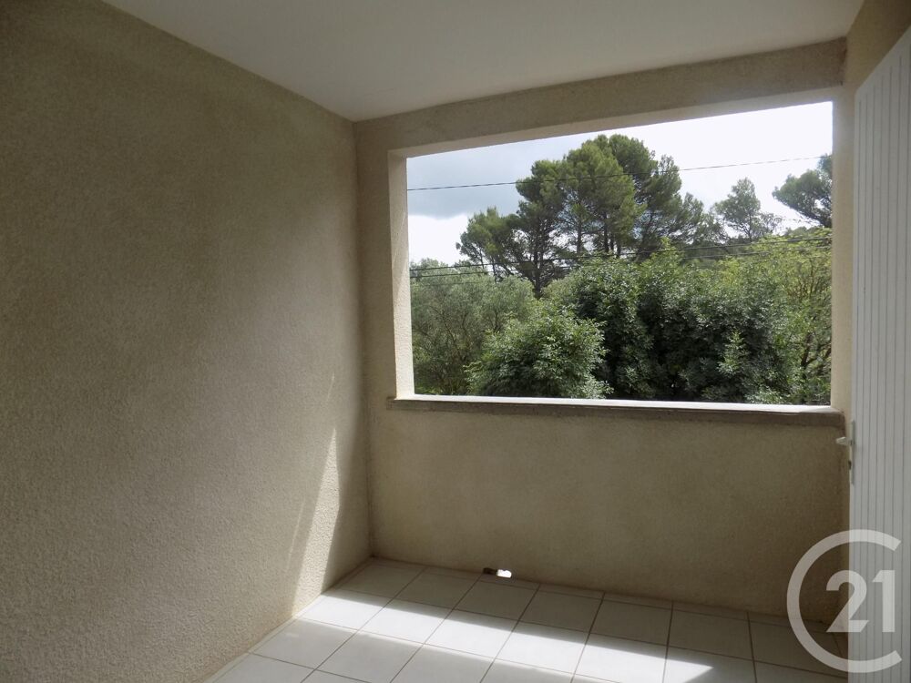 location Appartement - 2 pièce(s) - 48 m² Bagnols-sur-Cèze (30200)