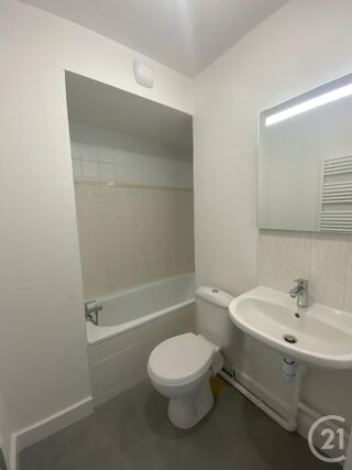  Appartement à louer 1 pièce 19 m²