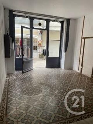  Appartement à louer 2 pièces 65 m²