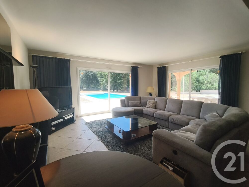 vente Maison - 10 pièce(s) - 335 m² Soulac-sur-Mer (33780)