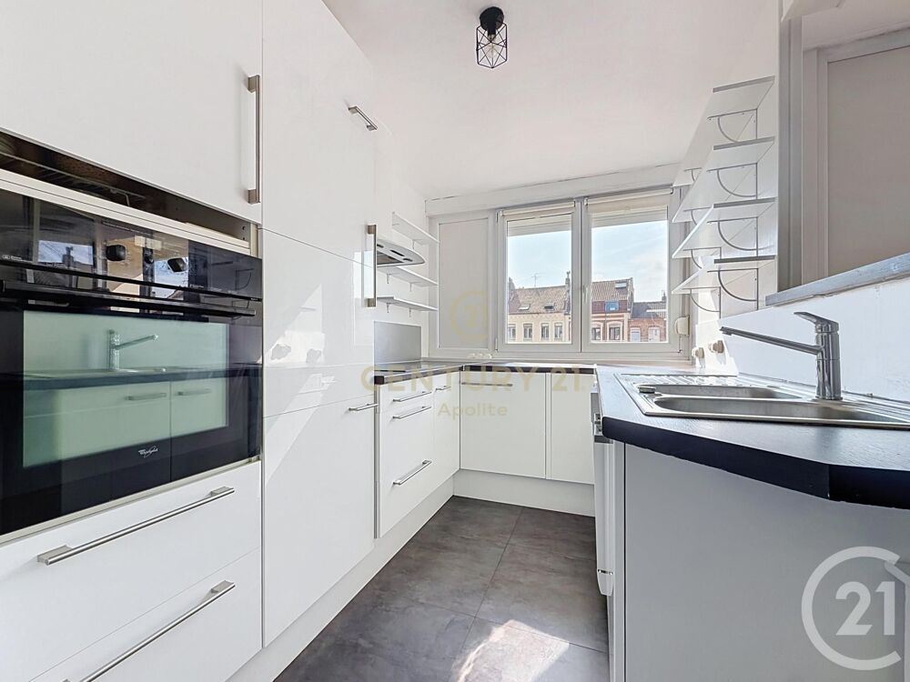 location Appartement - 3 pièce(s) - 68 m² Lille (59000)