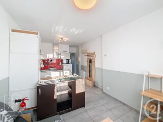  Appartement à louer 1 pièce 25 m²