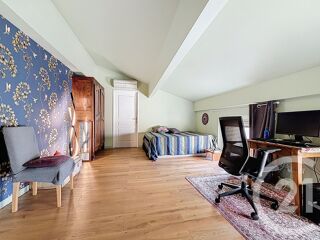  Appartement � vendre 5 pi�ces 137 m�