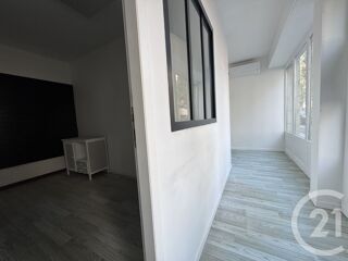  Appartement à louer 2 pièces 39 m²