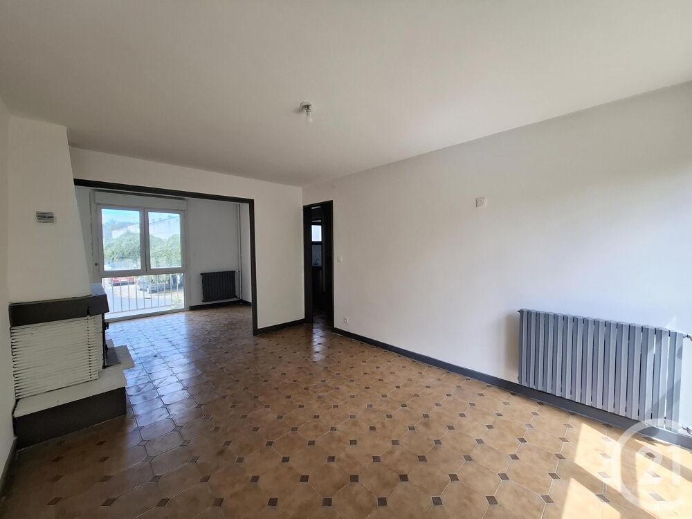 Dans le secteur résidentiel d'Aillot, loue pavillon Prov....
