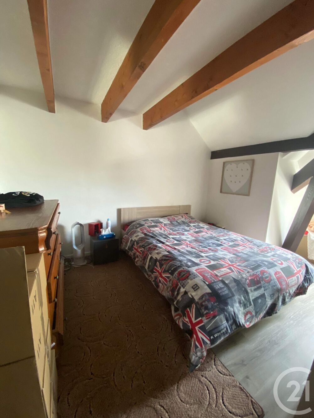 location Appartement - 2 pièce(s) - 32 m² Sainte-Suzanne (25630)
