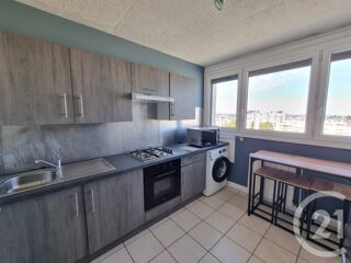  Appartement à louer 3 pièces 64 m²