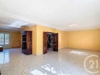  Maison à vendre 7 pièces 283 m²